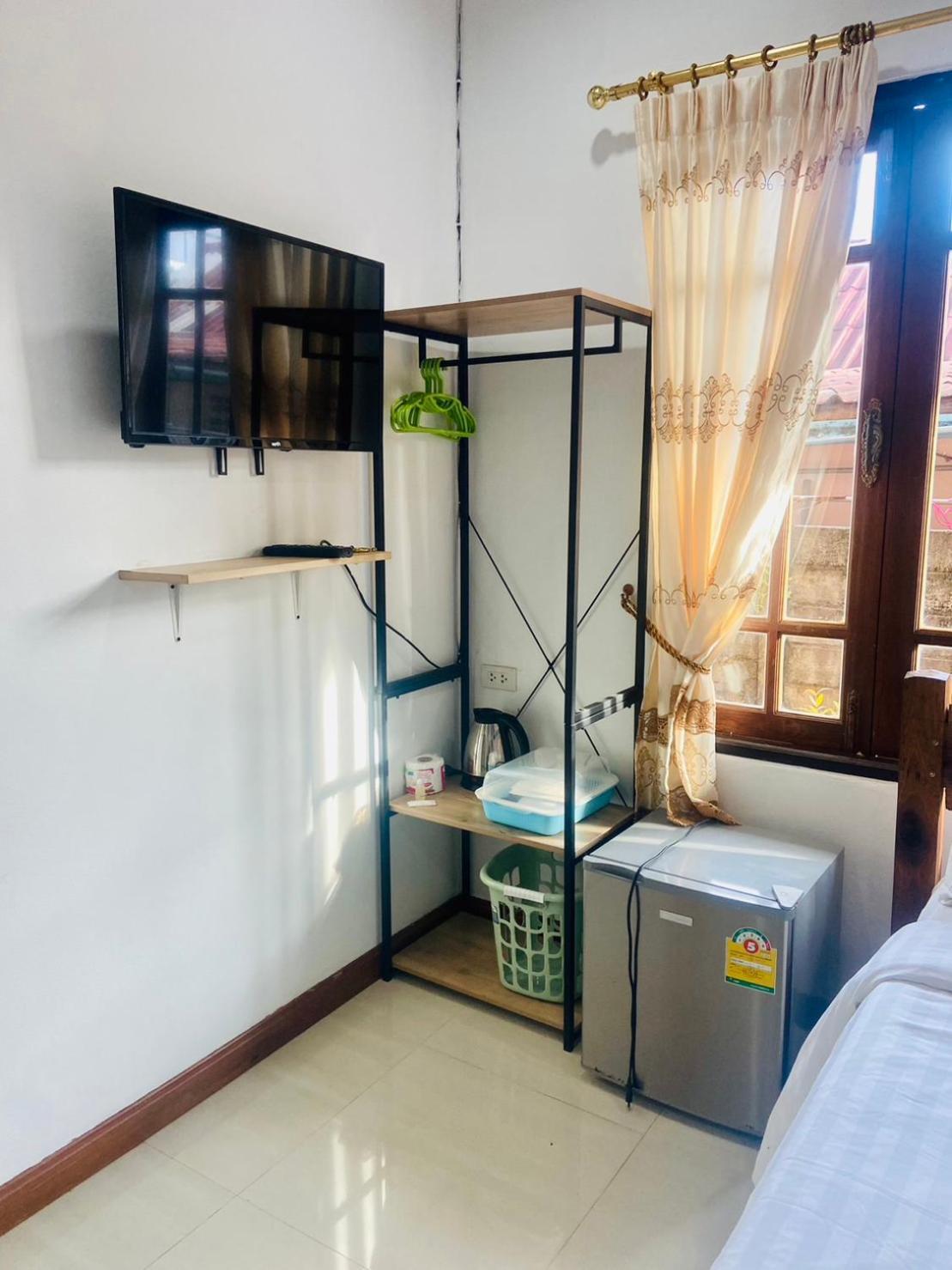 Lanta Grand House Hotel Koh Lanta Bagian luar foto