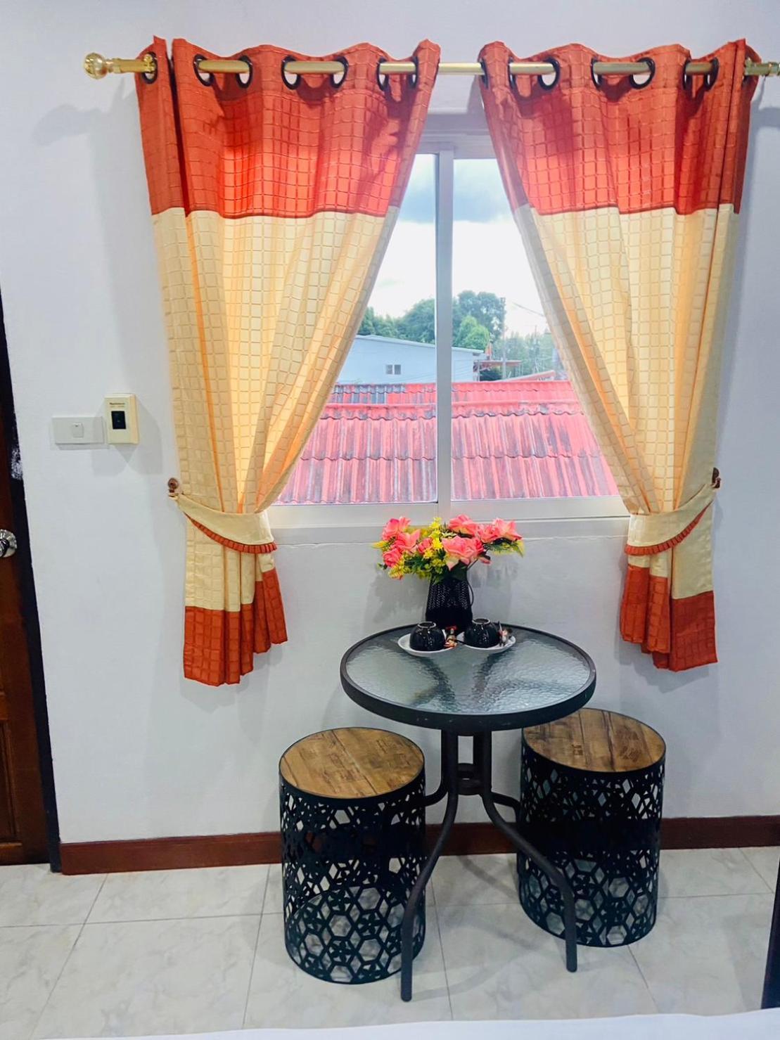 Lanta Grand House Hotel Koh Lanta Bagian luar foto