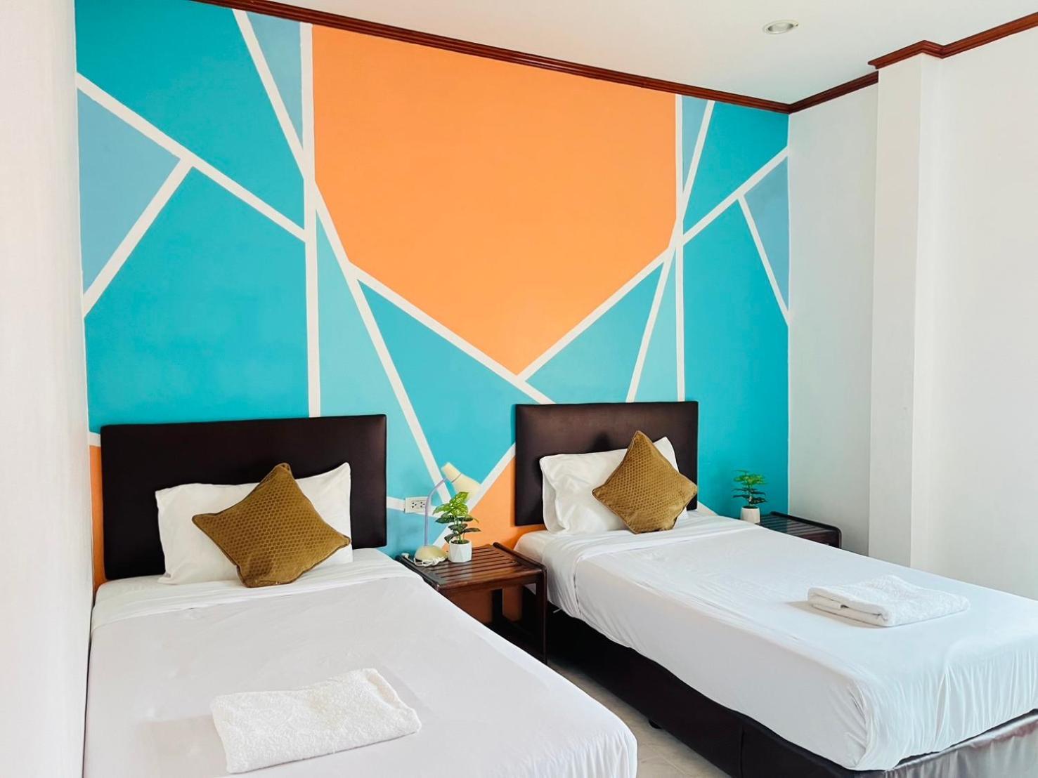 Lanta Grand House Hotel Koh Lanta Bagian luar foto