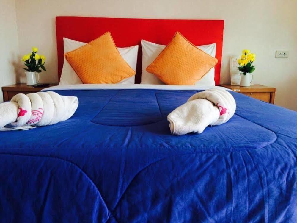 Lanta Grand House Hotel Koh Lanta Bagian luar foto