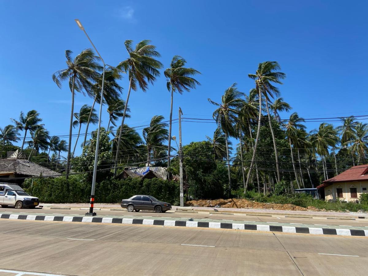 Lanta Grand House Hotel Koh Lanta Bagian luar foto