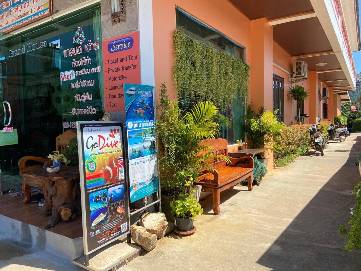 Lanta Grand House Hotel Koh Lanta Bagian luar foto